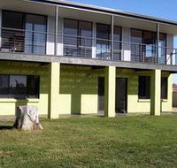 Sea Lime Beach House - New Castle Holiday