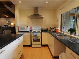 Kangaroo Island Garden Cottages - New Castle Holiday 0