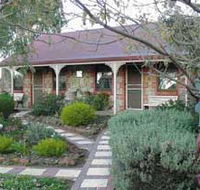 Langmeil Cottages - New Castle Holiday