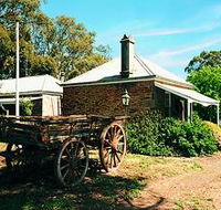 Reilly's Wines Heritage Cottages - New Castle Holiday