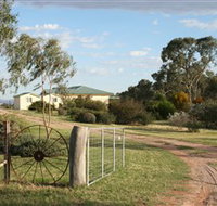 Smith's Farm Stay - New Castle Holiday