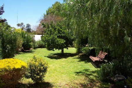 Laura Brewery Bed And Breakfast - New Castle Holiday 2