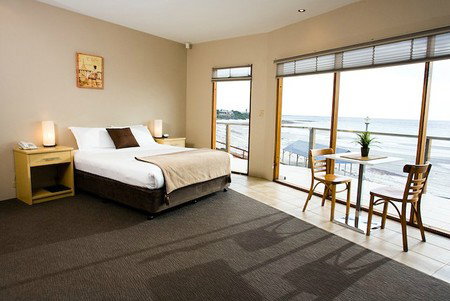 Seagate Bistro Motel - New Castle Holiday 3