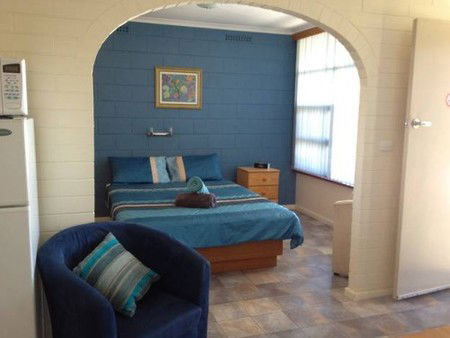 Longbeach Apartments Coffin Bay - New Castle Holiday 1