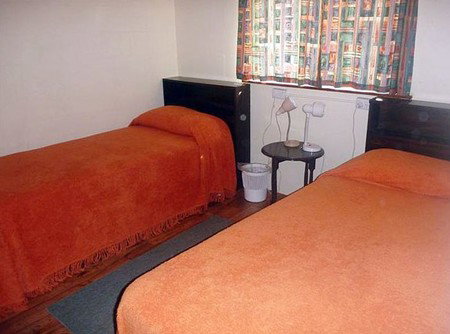 Oaklands Fishing Cottage - New Castle Holiday 5