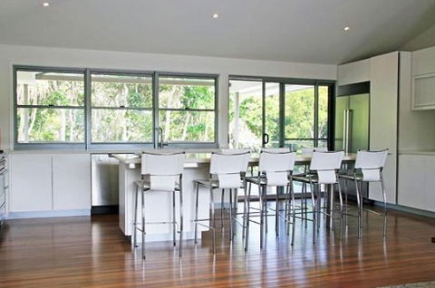 Echoes Beach House - New Castle Holiday 0