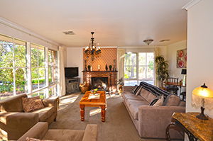 Adelaide Hills Retreats - Villa Lemoni - New Castle Holiday 2