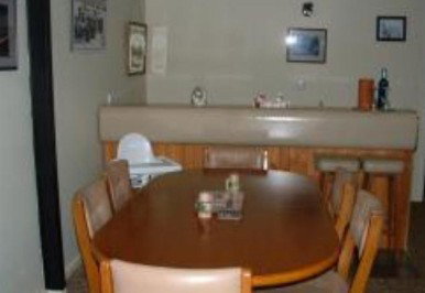 The Bridge Retreat - New Castle Holiday 1