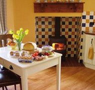 Linfield Cottage - New Castle Holiday