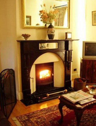 Linfield Cottage - New Castle Holiday 5