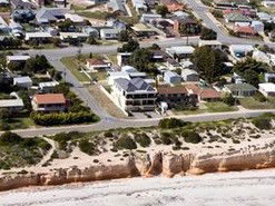 The Lighthouse Accommodation - New Castle Holiday 2