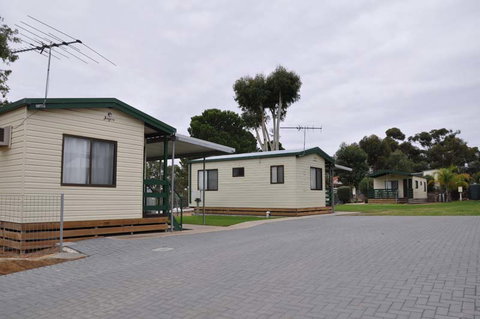 Avoca Dell Caravan Park - New Castle Holiday 4