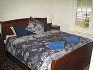 Naracoorte Cottages - MacDonnell House - New Castle Holiday 1