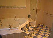 Naracoorte Cottages - MacDonnell House - New Castle Holiday 4