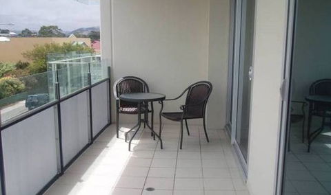 The Frontage - New Castle Holiday 2