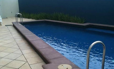 The Frontage - New Castle Holiday 3