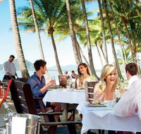 Paradise On The Beach Resort - New Castle Holiday