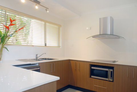 Rendezvous Reef Resort - New Castle Holiday 6