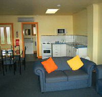 Smugglers Rest - New Castle Holiday