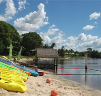 Maroochy River Resort and Bungalows - New Castle Holiday