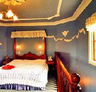 Hatchers Richmond Manor - New Castle Holiday
