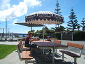 Hillcrest Caravan Park - New Castle Holiday 0