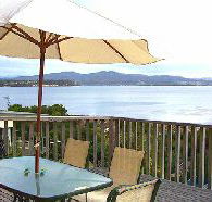 Waterfront on Georges Bay - New Castle Holiday