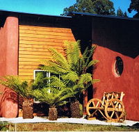 Whispering Spirit Holiday Cottages and Miniature Pony Stud - New Castle Holiday