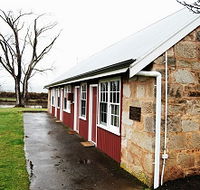 Ross Caravan Park  Heritage Cabins - New Castle Holiday