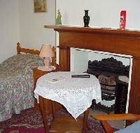 Portsea Terrace - New Castle Holiday