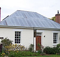 Cottage On Gunning - New Castle Holiday