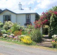 Castle Forbes Bay House - New Castle Holiday