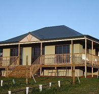 Richmond Valley Retreat - New Castle Holiday