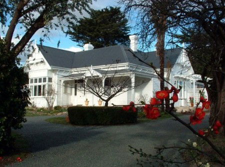 Huonville Guesthouse - New Castle Holiday 2