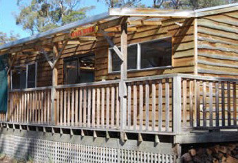 Gumleaves - New Castle Holiday 3