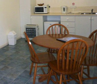 Southport Hotel And Caravan Park - New Castle Holiday 1