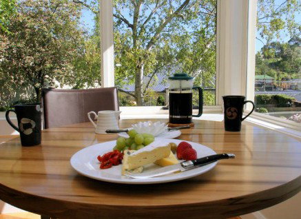 Topiary Haven - New Castle Holiday 4