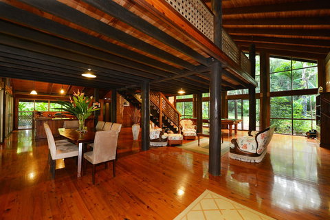 Wait A While Retreat - New Castle Holiday 8