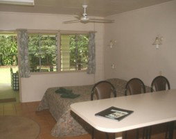 Kingfisher Park Birdwatchers Lodge - New Castle Holiday 4