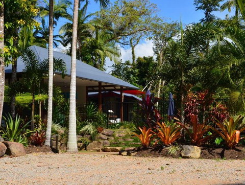 Lost Paradise - New Castle Holiday 2