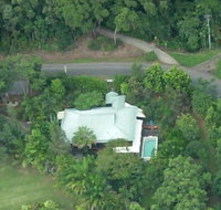 Papillon Bed and Breakfast - New Castle Holiday