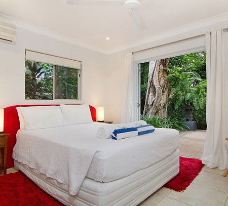 Beachside Port Douglas - New Castle Holiday 2