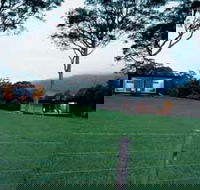 Sojourn at Far Meadow - New Castle Holiday