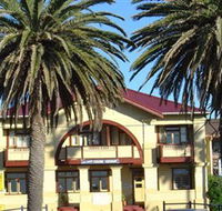 Bermagui Beach Hotel Motel - New Castle Holiday