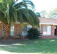 George Street Cottage - New Castle Holiday