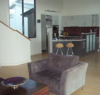 Moorhen Cove - New Castle Holiday