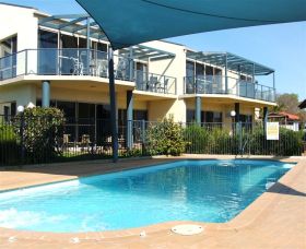 Sails Luxury Apartments - New Castle Holiday 0