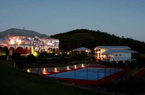 Jacaranda Creek Farmstay And Bed And Breakfast - New Castle Holiday 1
