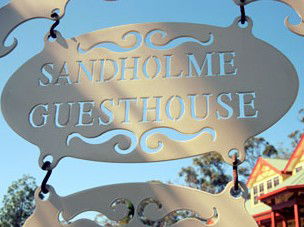 Sandholme Guesthouse 5 Star - New Castle Holiday 0