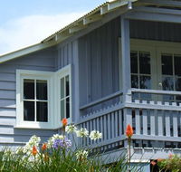 Hyams Beach Seaside Cottages - New Castle Holiday